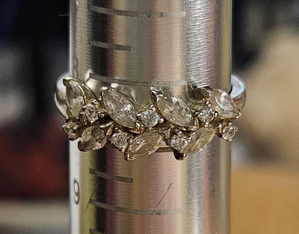 Vintage Crystal Cluster 925 Sterling Silver Classic Fashion Cocktail Ring
